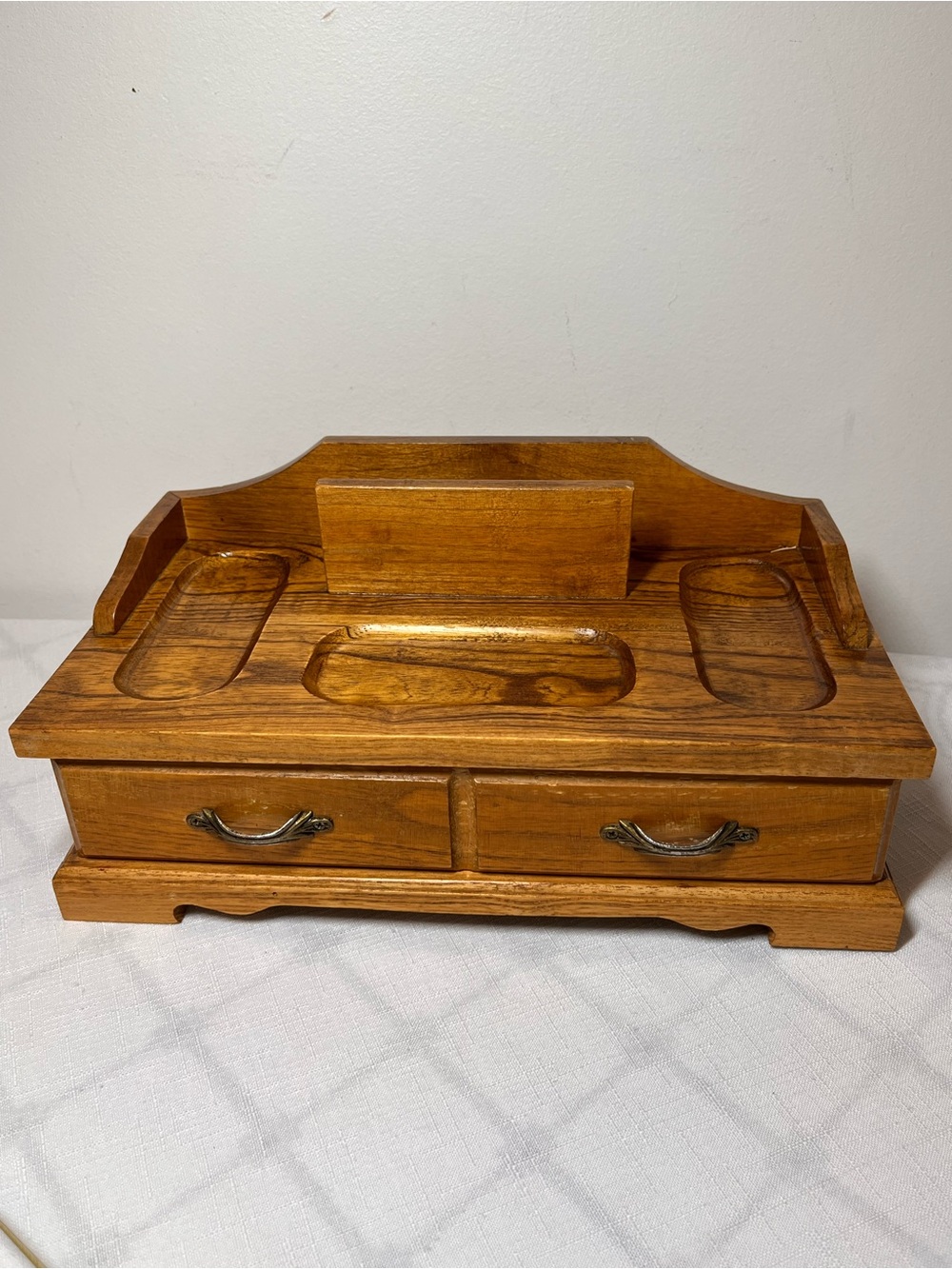 Vintage valet station
Organize glasses watches phones
Wood